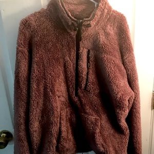 Large Plum Victorias Secret Pullover with 1/4 zip